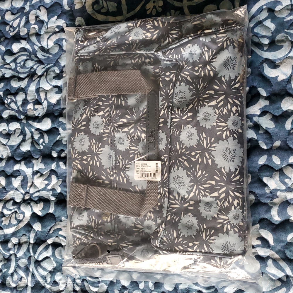 Kipling Revir Blue Floral Garden Shoulder Bag New - Picture 8 of 8